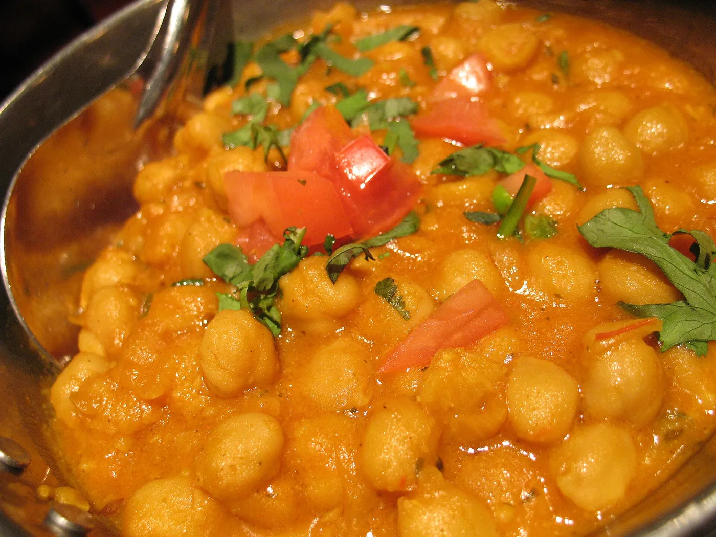 Chana Masala, Kichererbsencurry mit Tomaten und Koriander