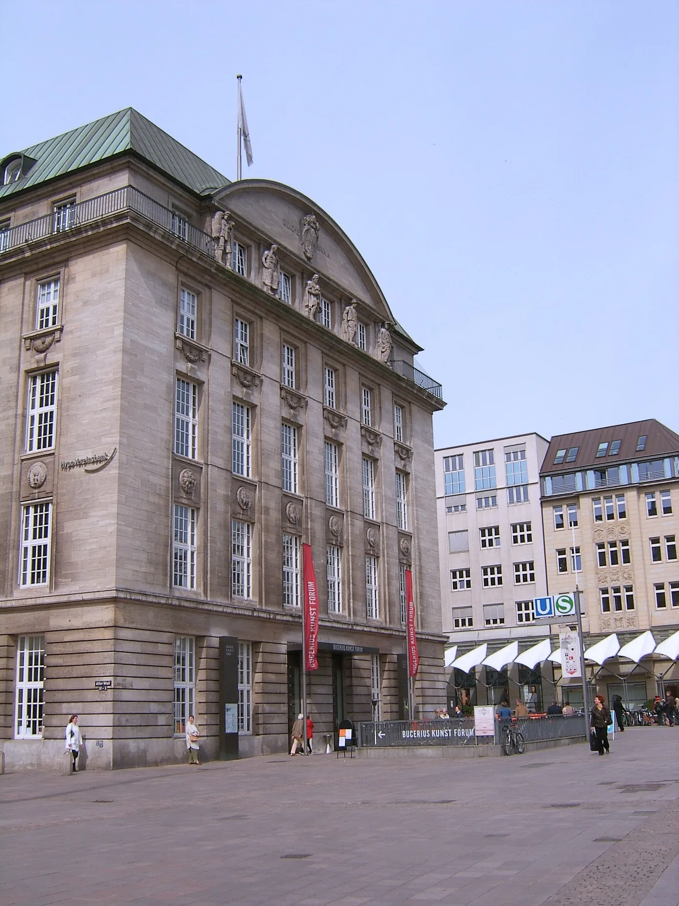 Bucerius Kunst Forum im ehemaligen Reichsbankgebäude am Rathausmarkt in Hamburg