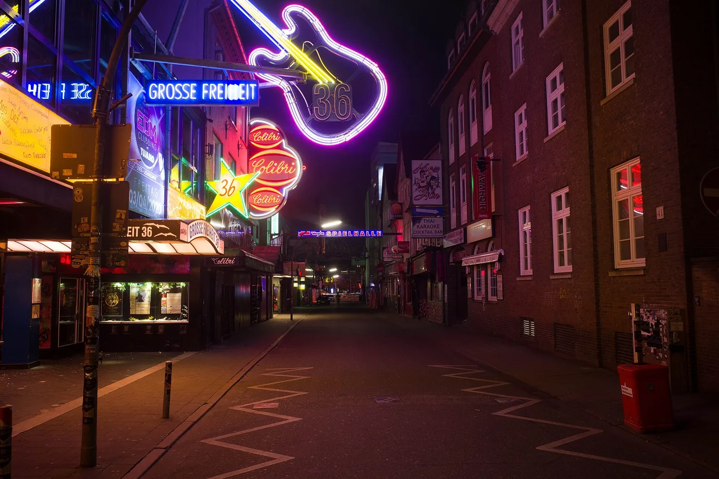 Straßenansicht der Großen Freiheit in Hamburg
