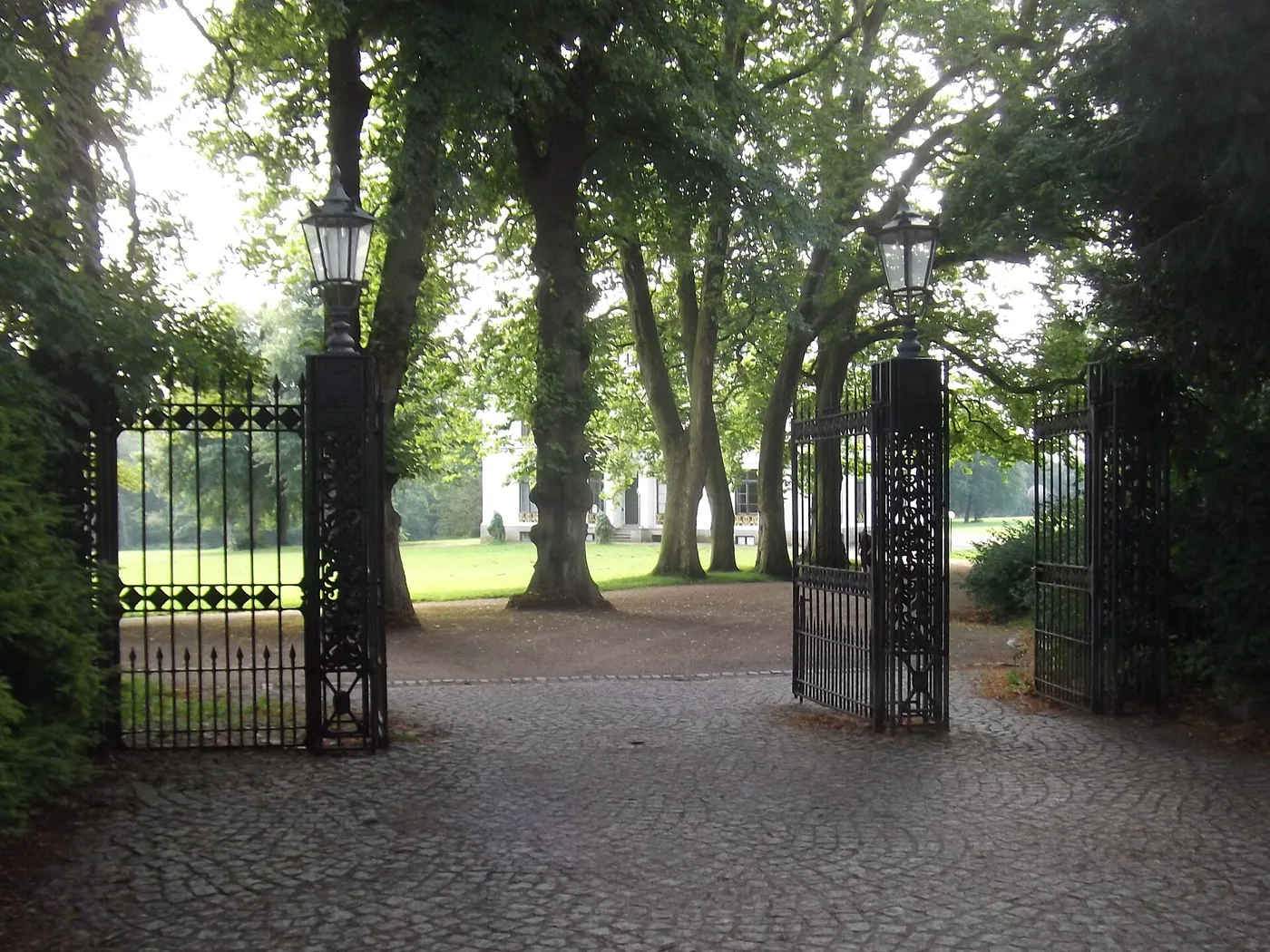 Klassizistisches Jenisch-Haus im Jenischpark in Hamburg-Othmarschen