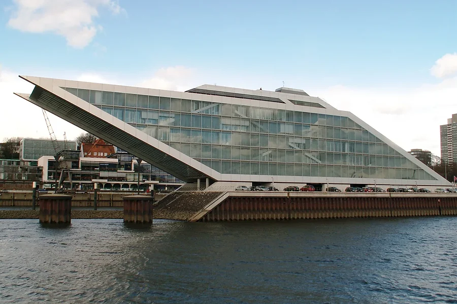 place-dockland-aussichtsplattform.webp