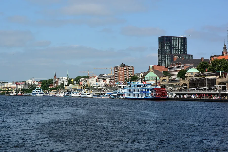 place-landungsbrucken.webp
