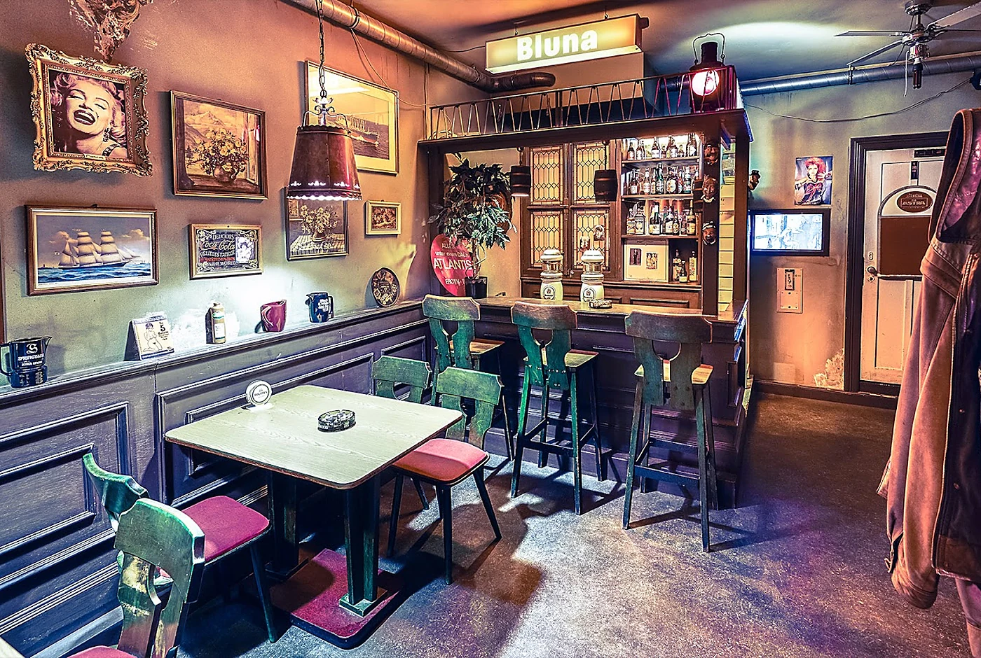 place-skurrilum.webp